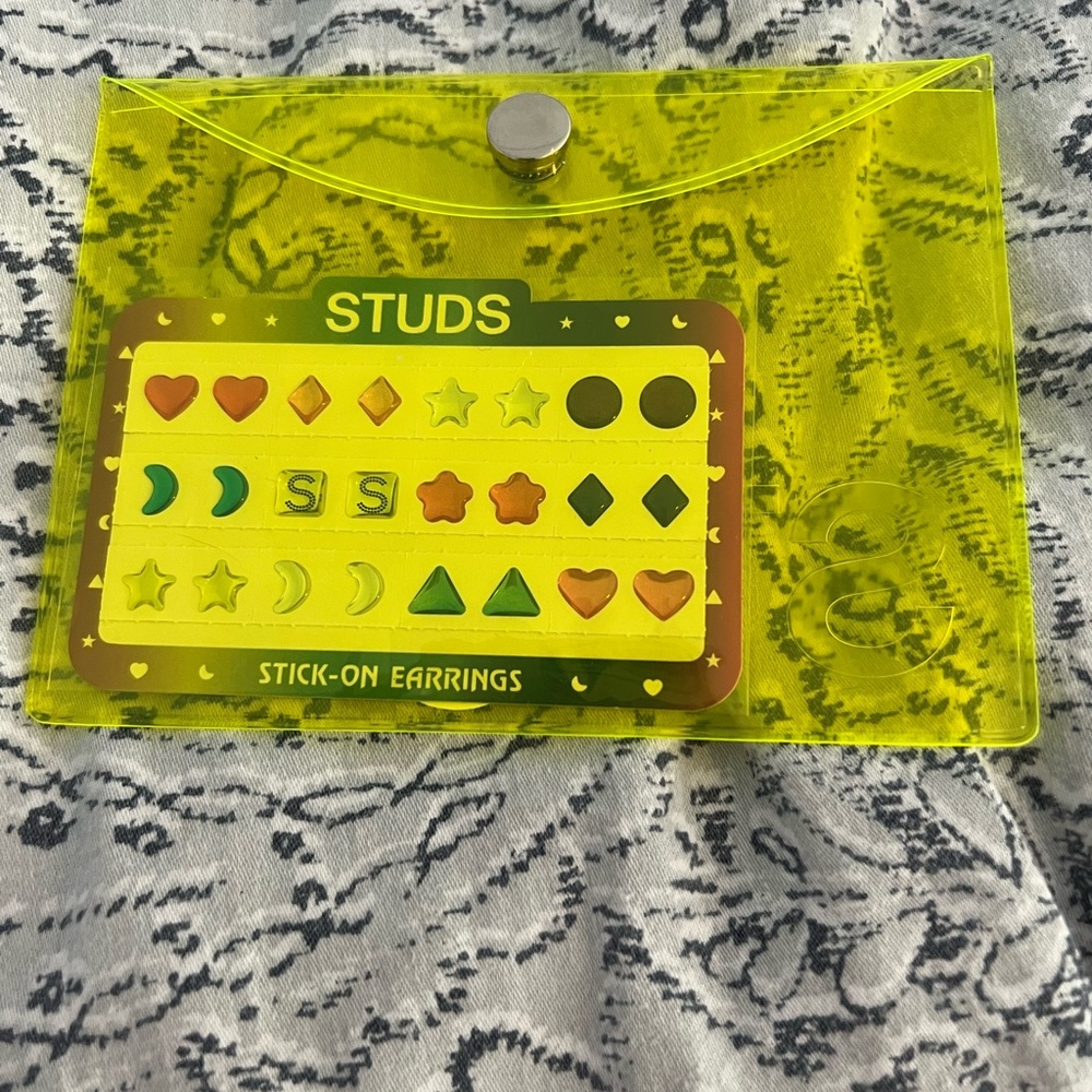 stick on earrings
